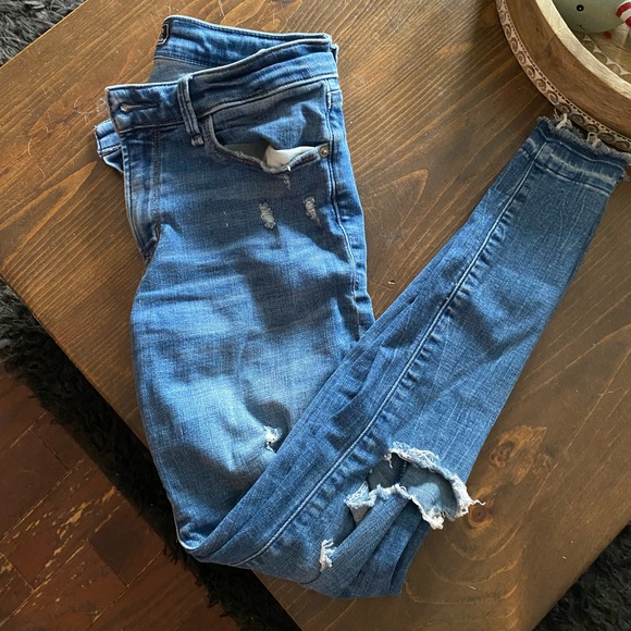 Abercrombie ripped jeggings - Picture 1 of 1